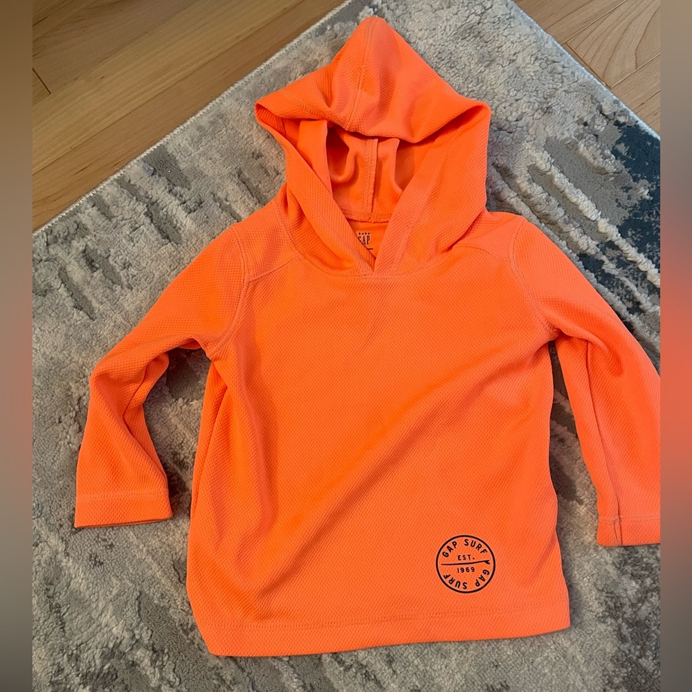 GAP hooded rash guard 12-18 month